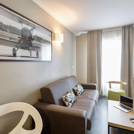 Appart'city Confort - Aeroport 4* Le Bourget