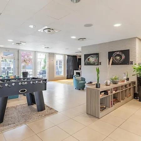 Appart'city Confort - Aeroport 4* Λε Μπουρζέ