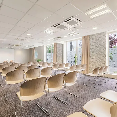 Appart’city Confort - Aéroport Appart hôtel