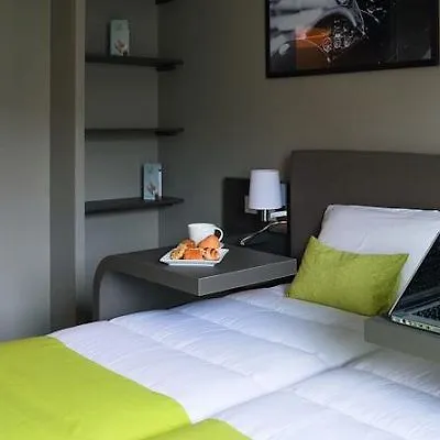 Ξενοδοχείο με διαμερίσματα Appart'city Confort - Aeroport 4*